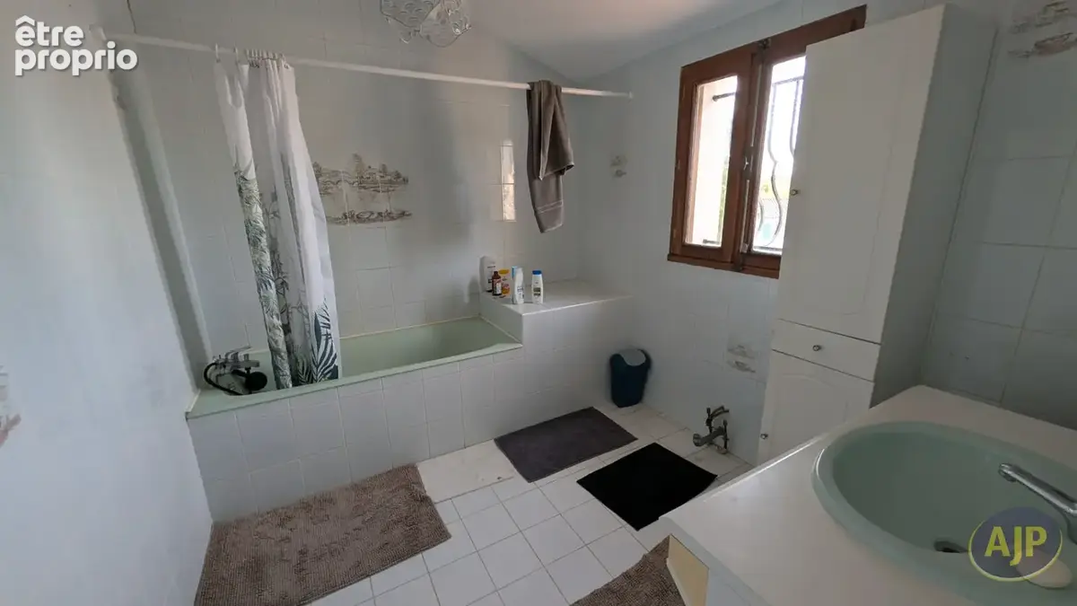 Maison Saint Michel En L Herm 6 pièce(s) 143.65 m2 - photo 10