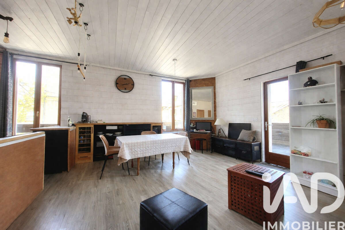 Photo 3 - Maison à CHARLEVILLE-MEZIERES