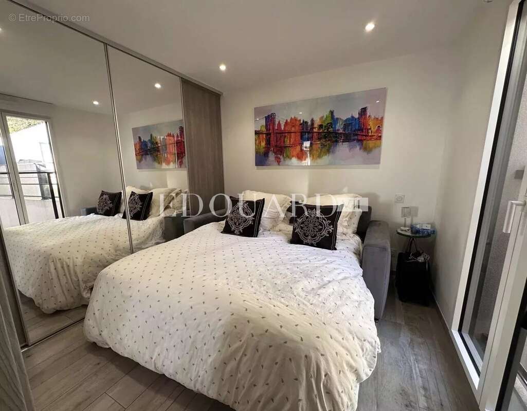 Appartement à ROQUEBRUNE-CAP-MARTIN