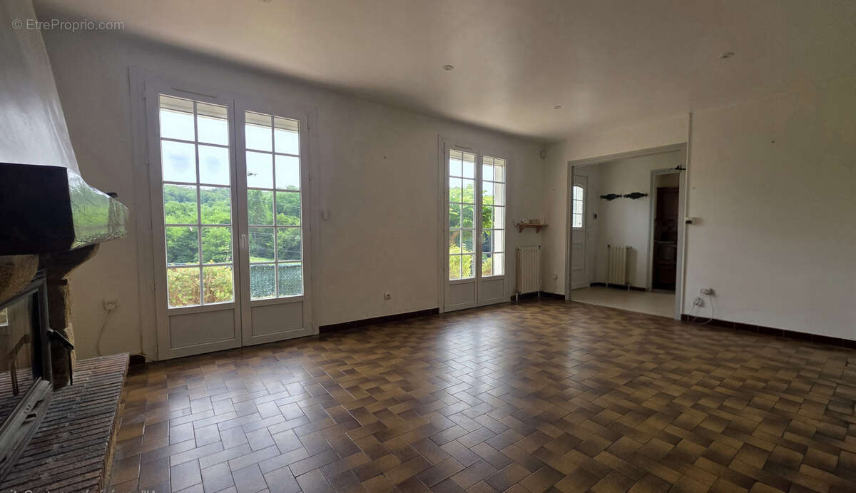 plain pied de 78 m2 sur plus de 6 000m2 de terrain - photo 13