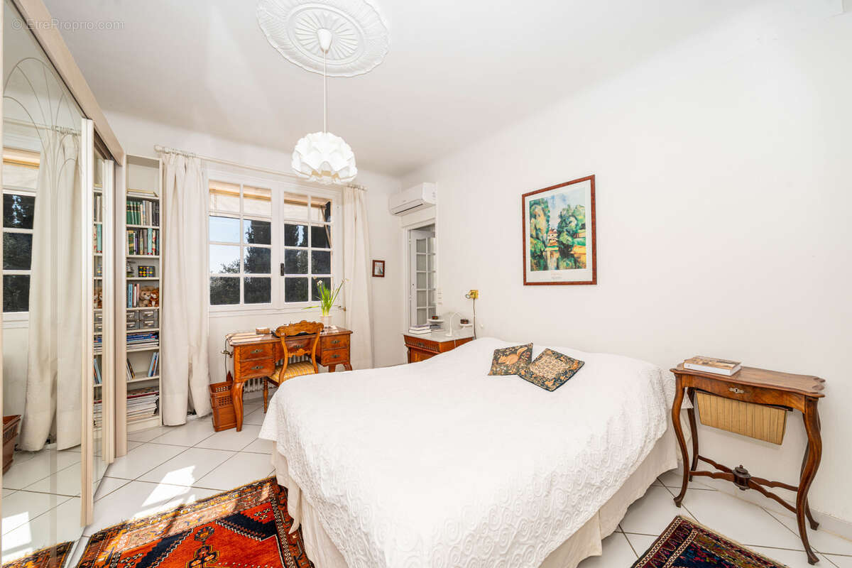 Maison à LA COLLE-SUR-LOUP