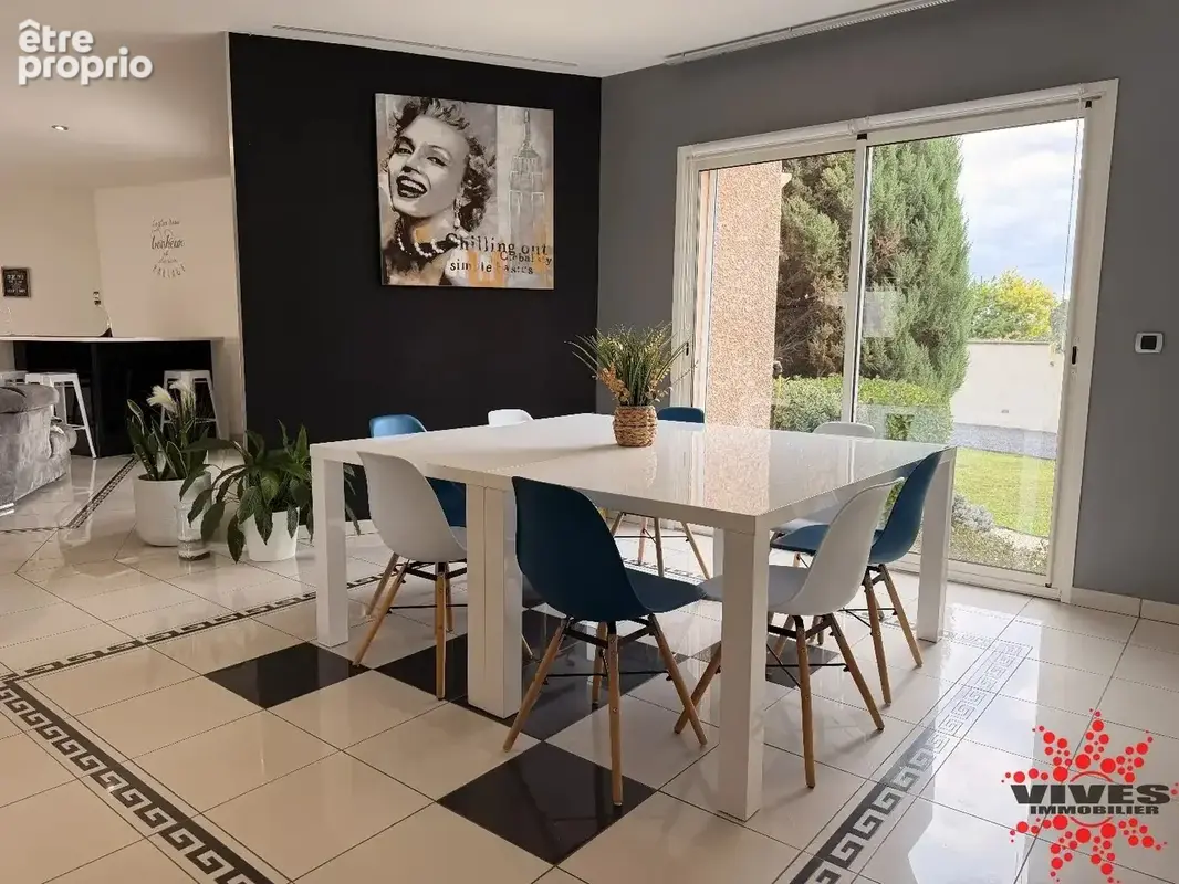 Maison 150 m² avec dépendance 80 m² et piscine chauffée - photo 6