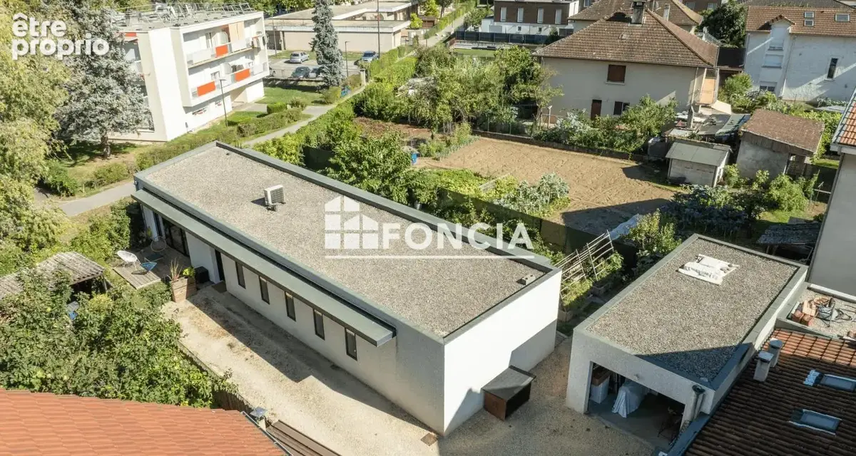 Maison contemporaine de 2019 située à Saint Martin d'Hères Village - photo 13