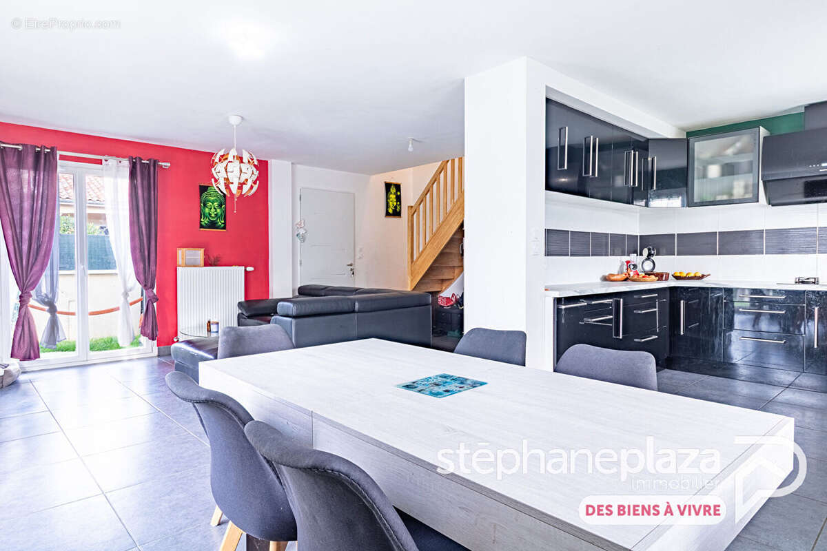 Maison à CORCELLES-EN-BEAUJOLAIS