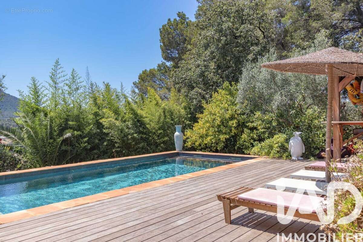 Photo 8 - Maison à CARQUEIRANNE
