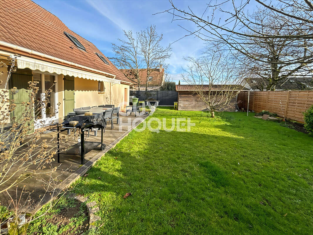 Maison à LA HOUSSAYE-EN-BRIE