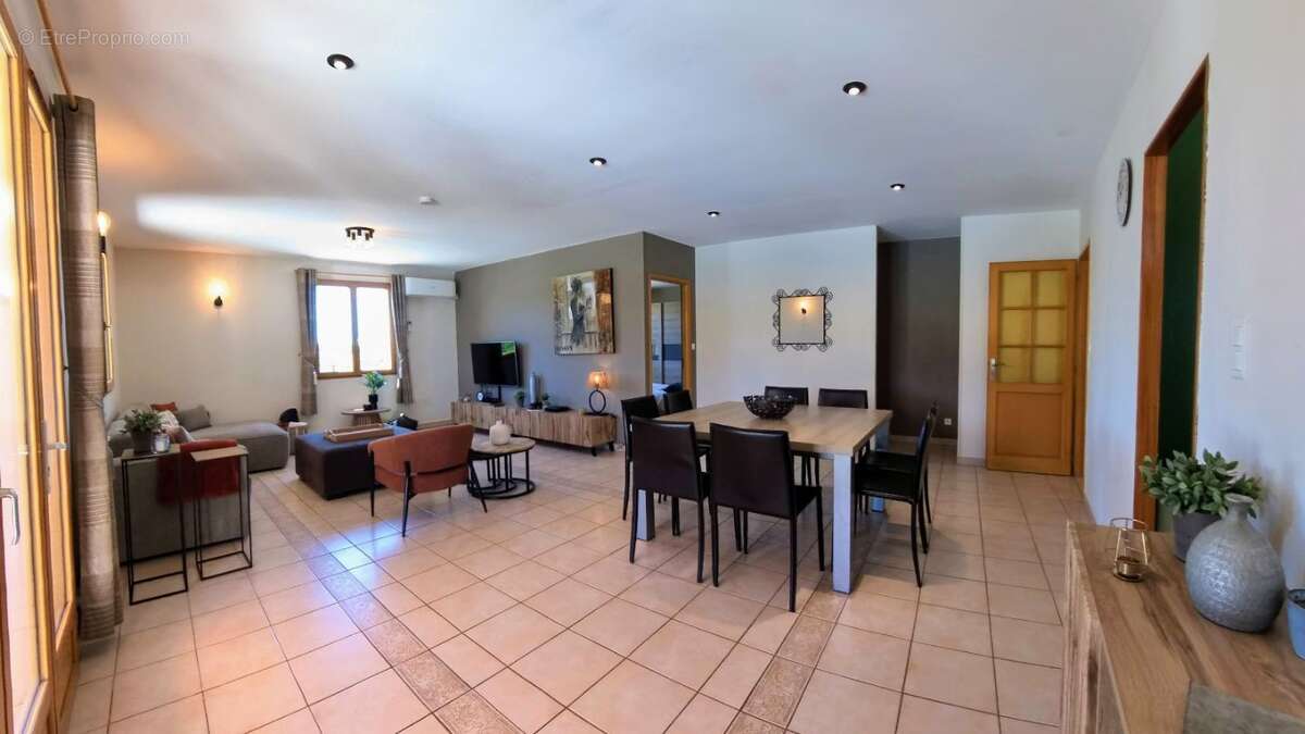 Maison à CASTELNAU-D&#039;AUDE