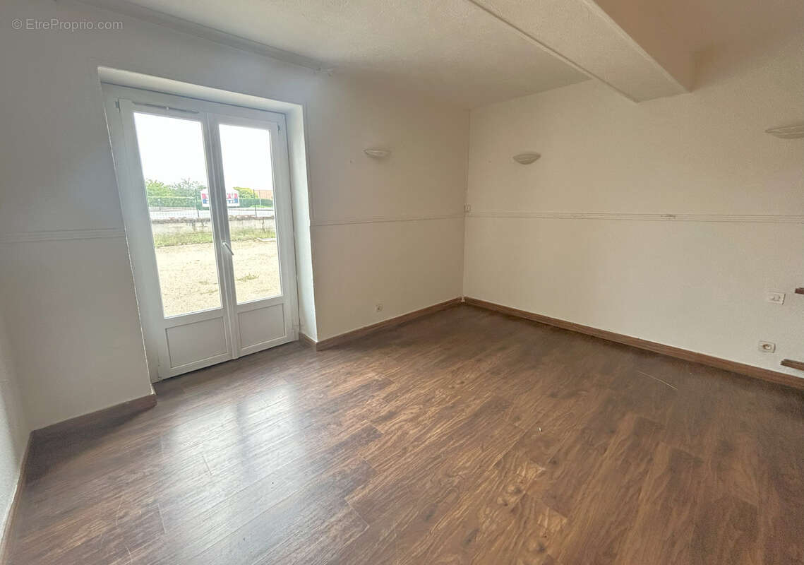 Maison à SAINT-NIZIER-LE-DESERT