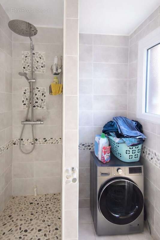 Appartement à MAISONS-ALFORT