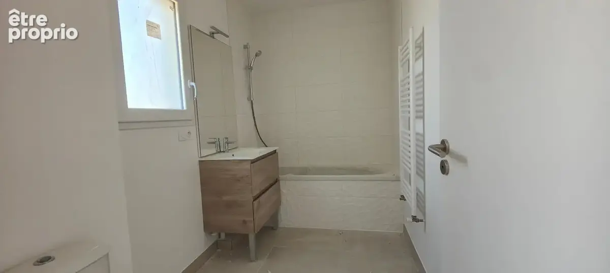 Maison neuve T4 de 91.05 m2 commerce à pieds - photo 6