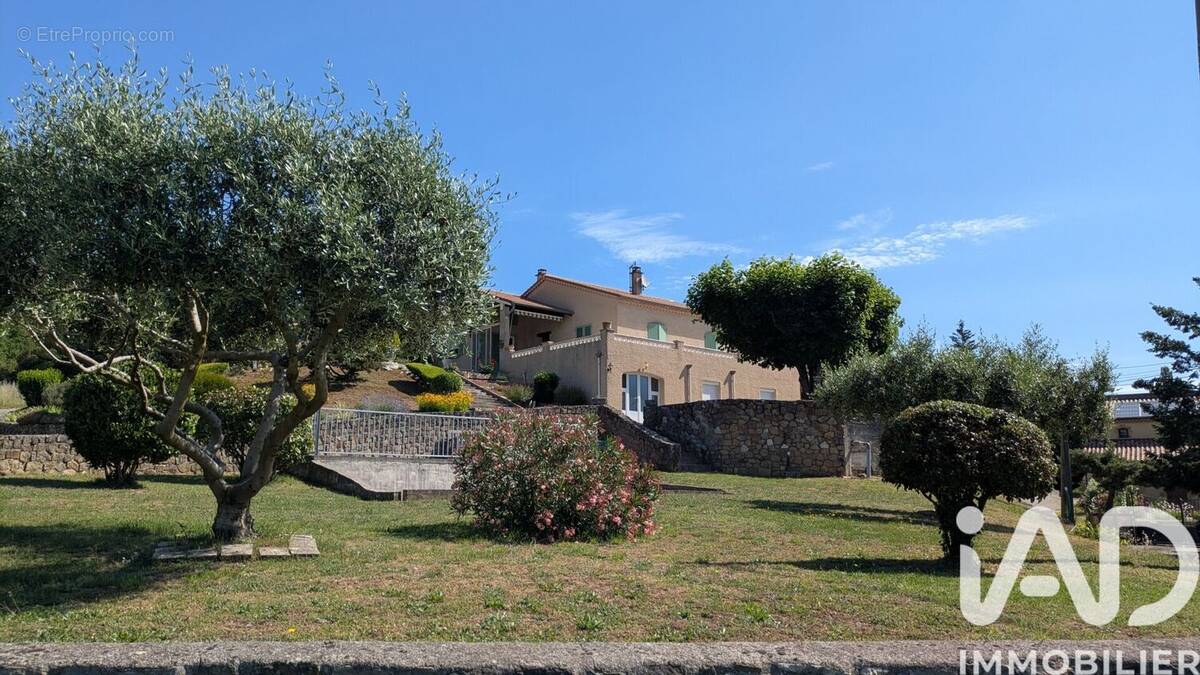 Photo 1 - Maison à COUX