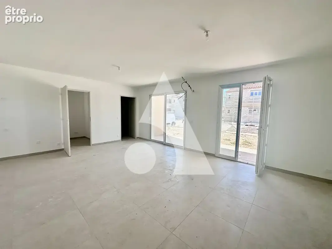 Prox Pertuis -Appartement T3 en Rez de jardin de 71,94 m2 hab - jardin - terrasse - photo 5