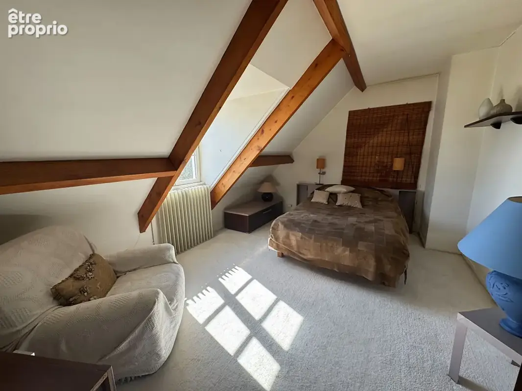 Très belle maison d'architecte avec environnement exceptionnel Proche Thoiry 8 pièces 277 m2 - photo 9
