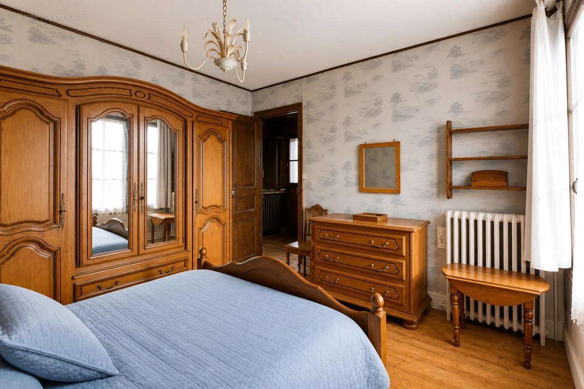 Maison 6 pièces A RENOVER avec grand jardin à Avon - photo 8