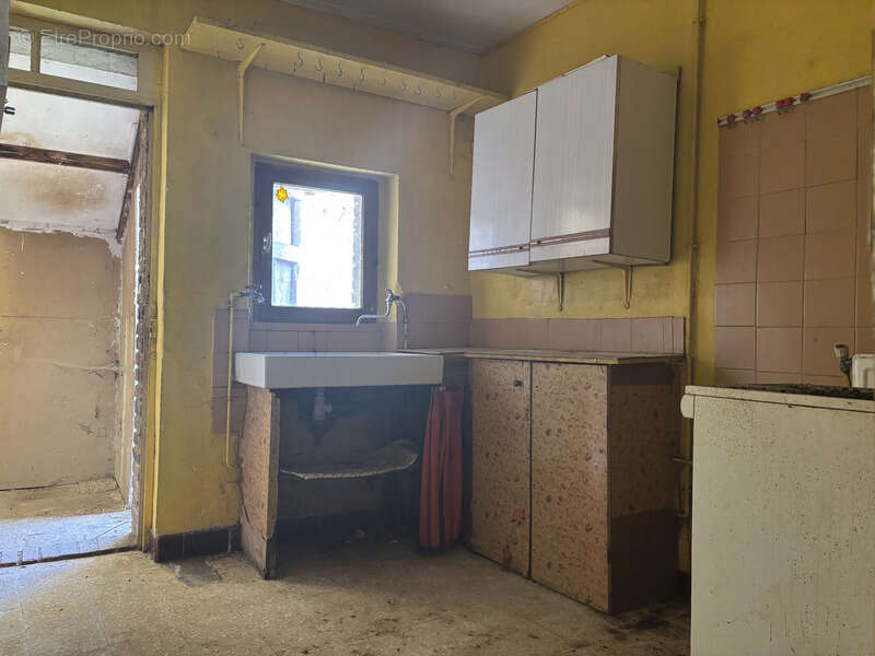 Maison à PRECY-SOUS-THIL