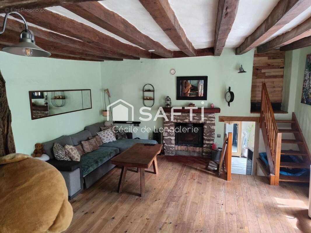 Maison 136 m² à Mezieres-En-Brenne  - photo 2