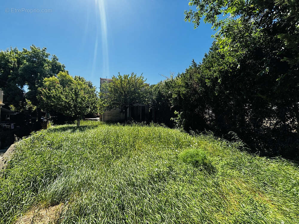 Maison 5 pièces avec Mazet totalisant 155m2 sur une parcelle de 500m2 - photo 6
