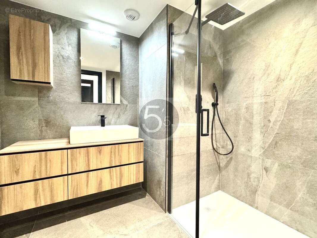 Appartement à BAILLARGUES