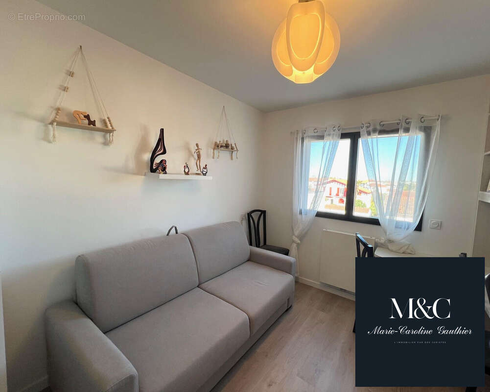 Chambre No2 - Appartement à ANGLET