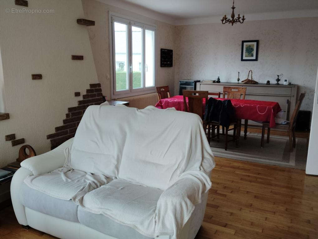 Maison à ETABLES-SUR-MER