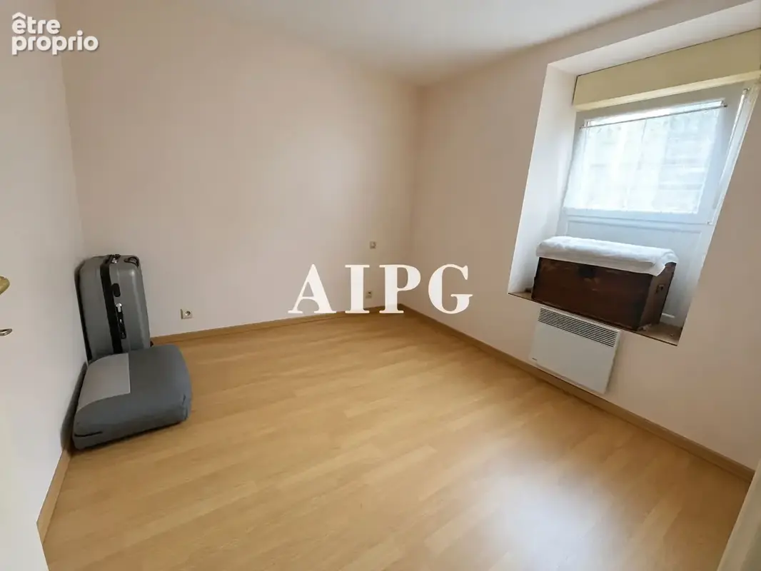 Binic centre, sur le plat, T3  60 M2 à vendre avec un locataire en place - photo 4