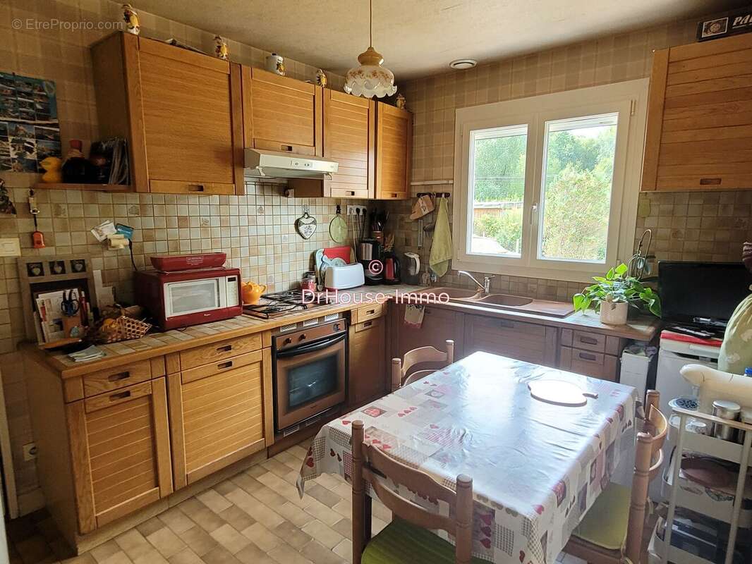 Maison 95 m² à Azay-Le-Rideau  - photo 4