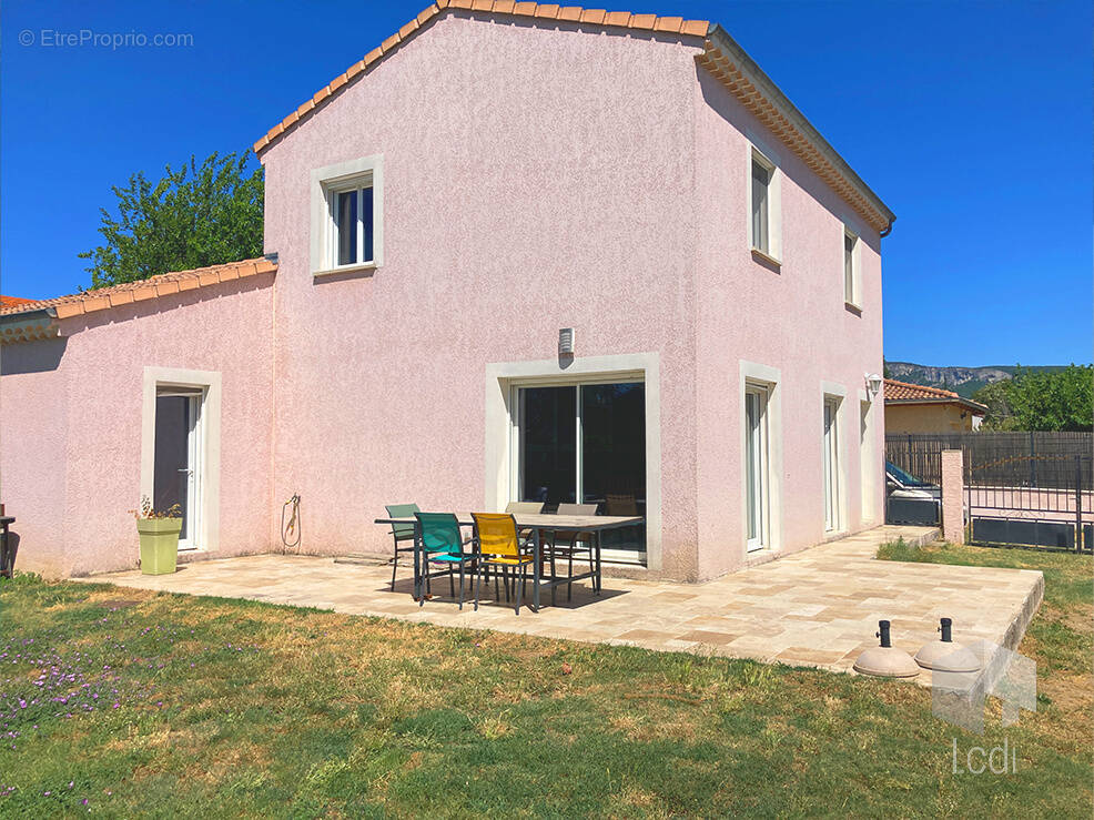 Maison à LA BEGUDE-DE-MAZENC
