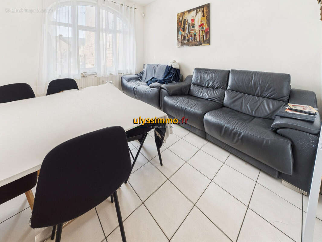 salon - Maison à MONTDIDIER