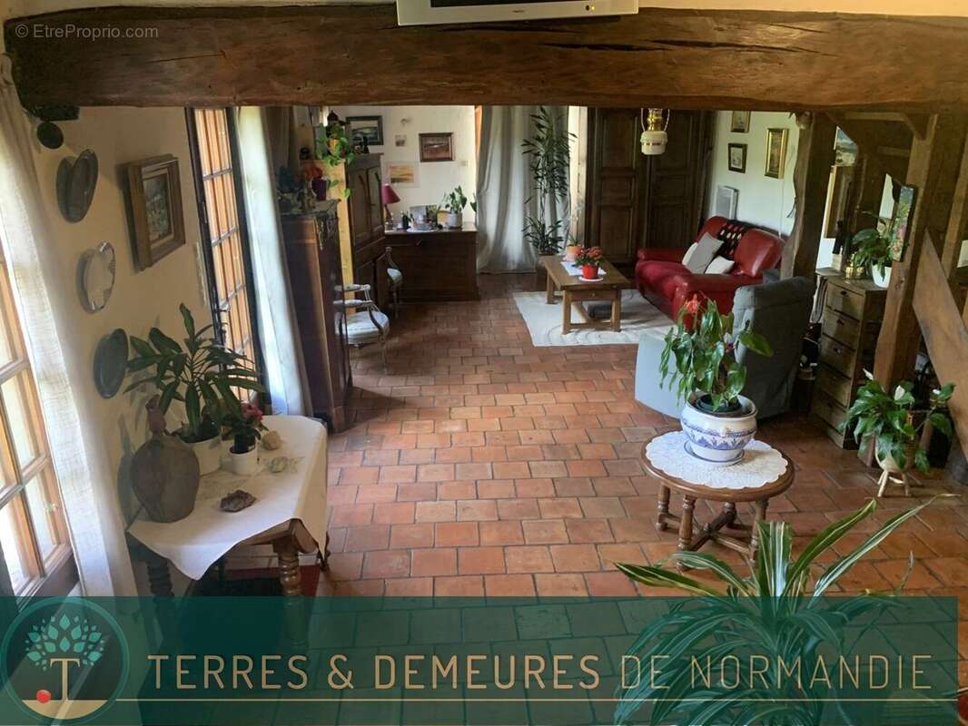 Maison à VIMOUTIERS