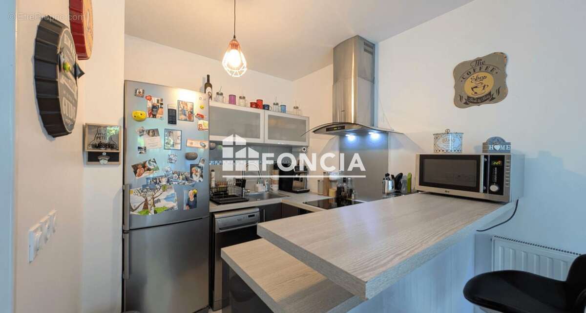 Appartement à CHILLY-MAZARIN