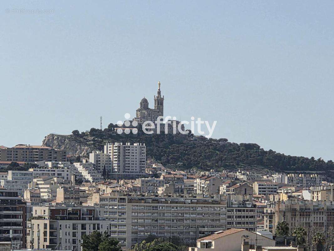 Appartement à MARSEILLE-10E