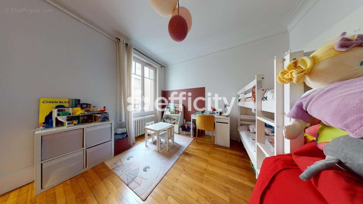 Appartement à LYON-6E