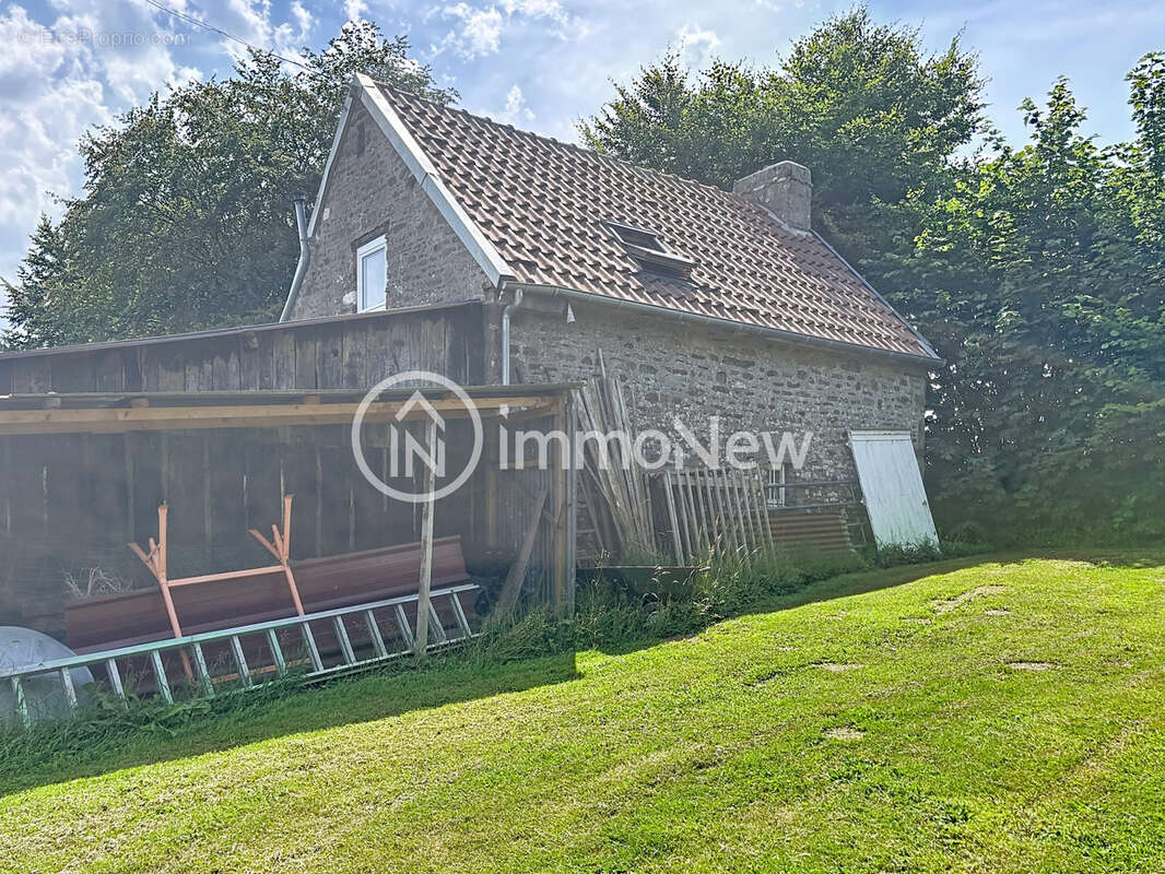 Maison 152 m2 au calme avec gite sur terrain 5000 m2 a 5 minutes de sourdeval - photo 23