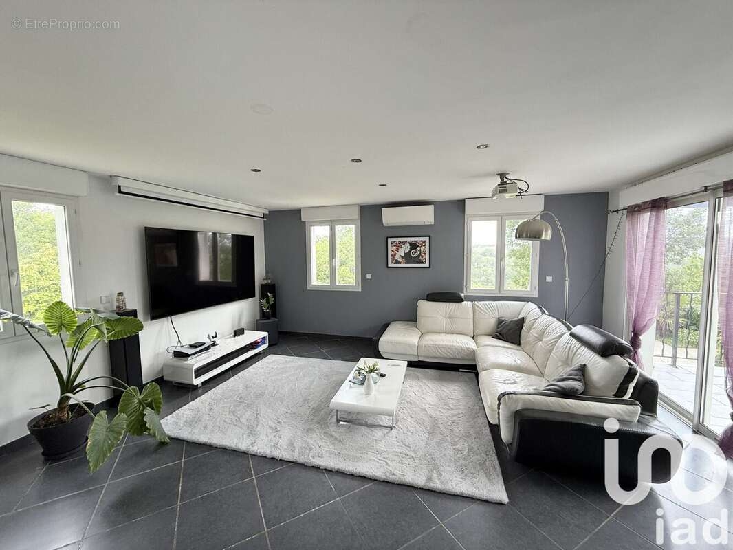 Photo 2 - Maison à CANIAC-DU-CAUSSE