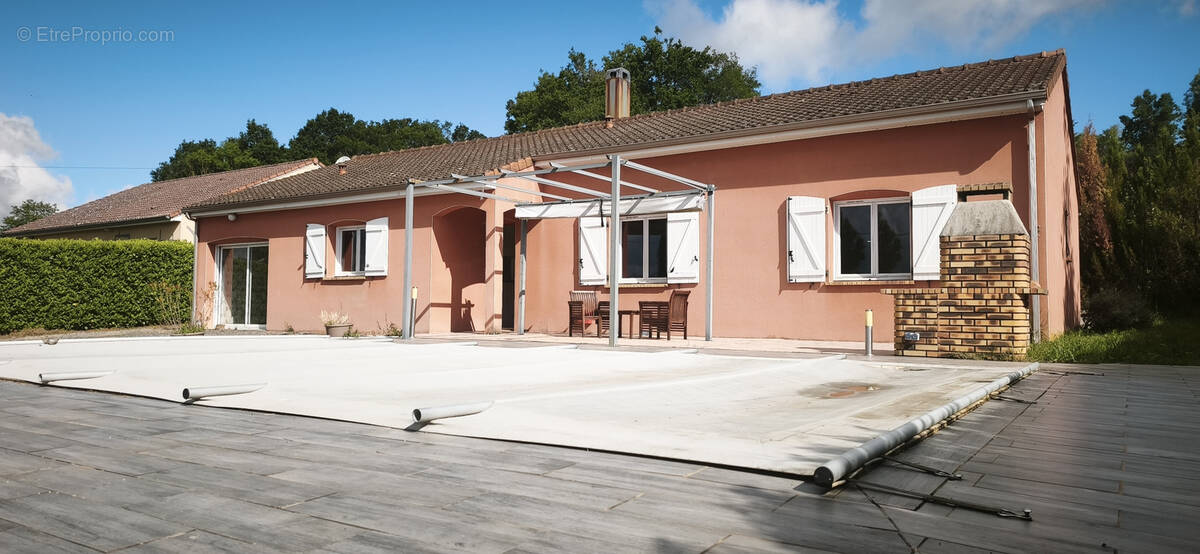 Maison à CUSSET