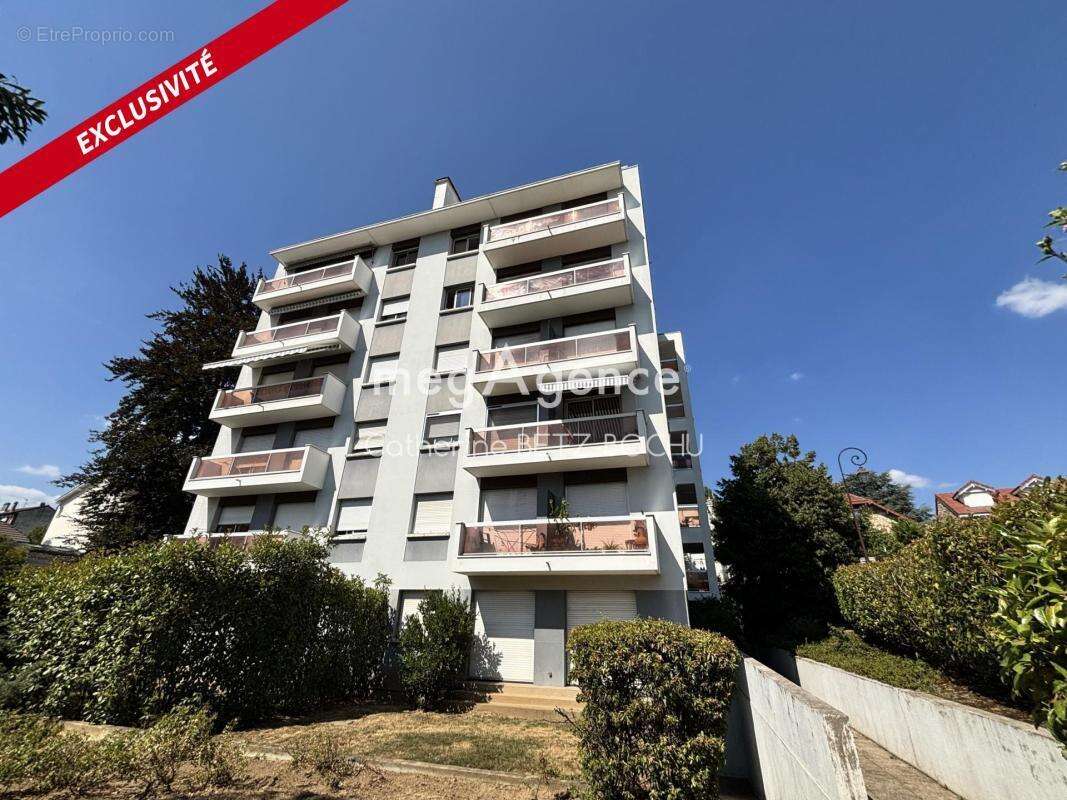 Studio 15 m² à Enghien-les-Bains : lac, commerces et gare à pied - photo 9