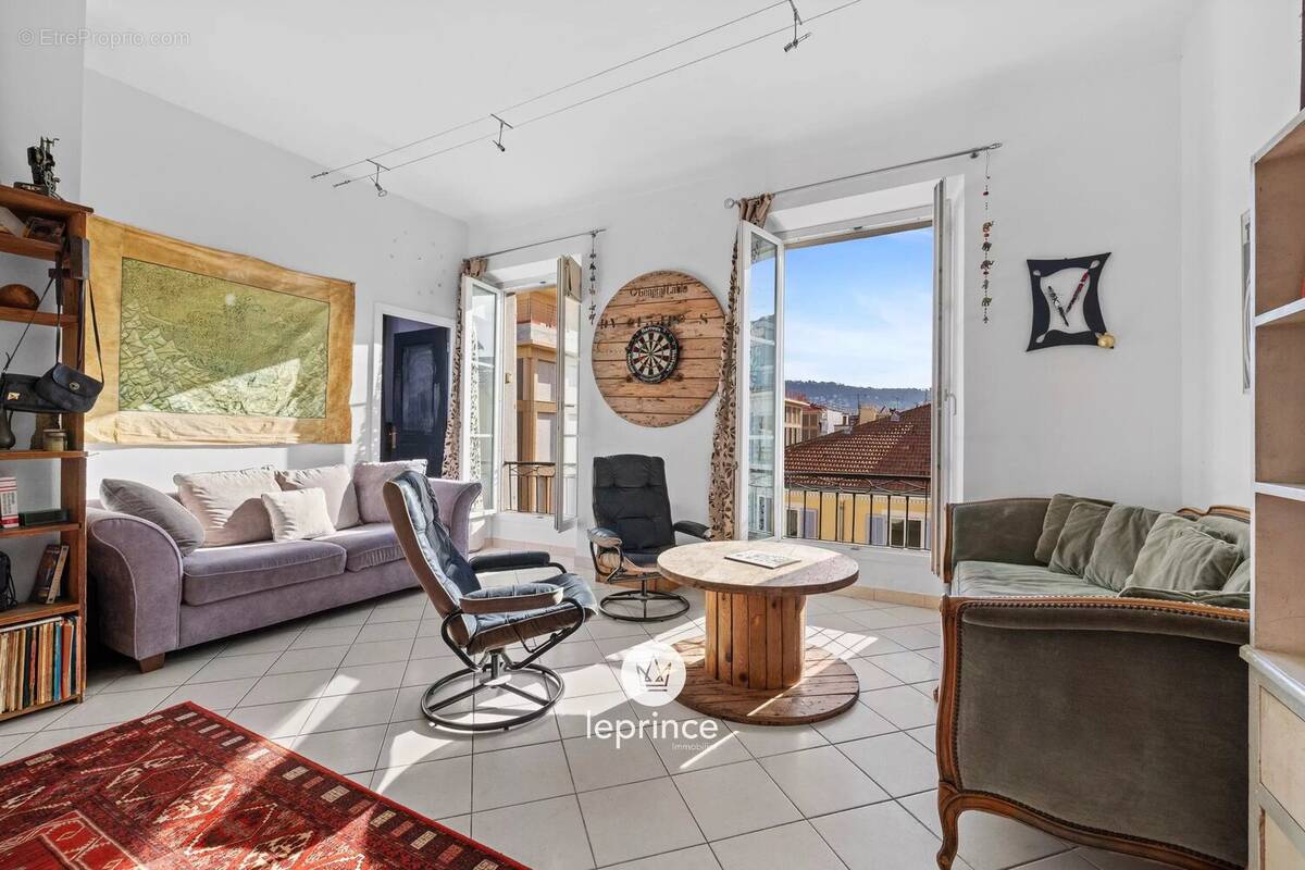 Appartement à NICE