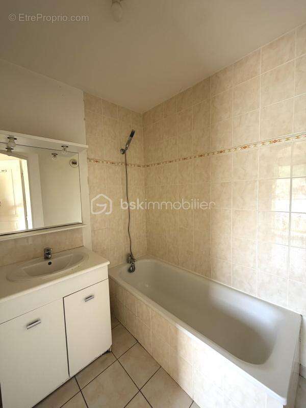 Appartement à SARRAS