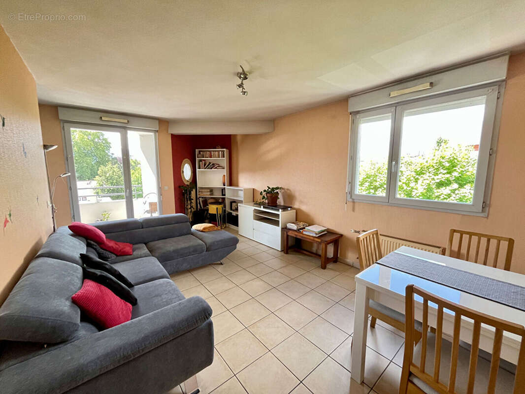 Appartement à VOIRON