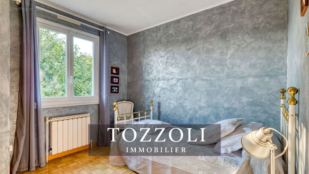 Maison à SAINT-QUENTIN-FALLAVIER