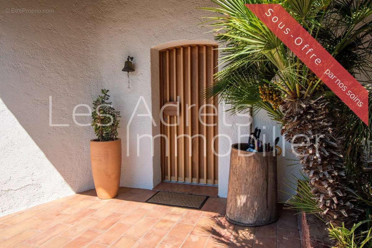 Maison à LES ADRETS-DE-L'ESTEREL