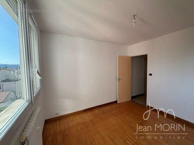 Appartement 77 m² à Valence  - photo 5