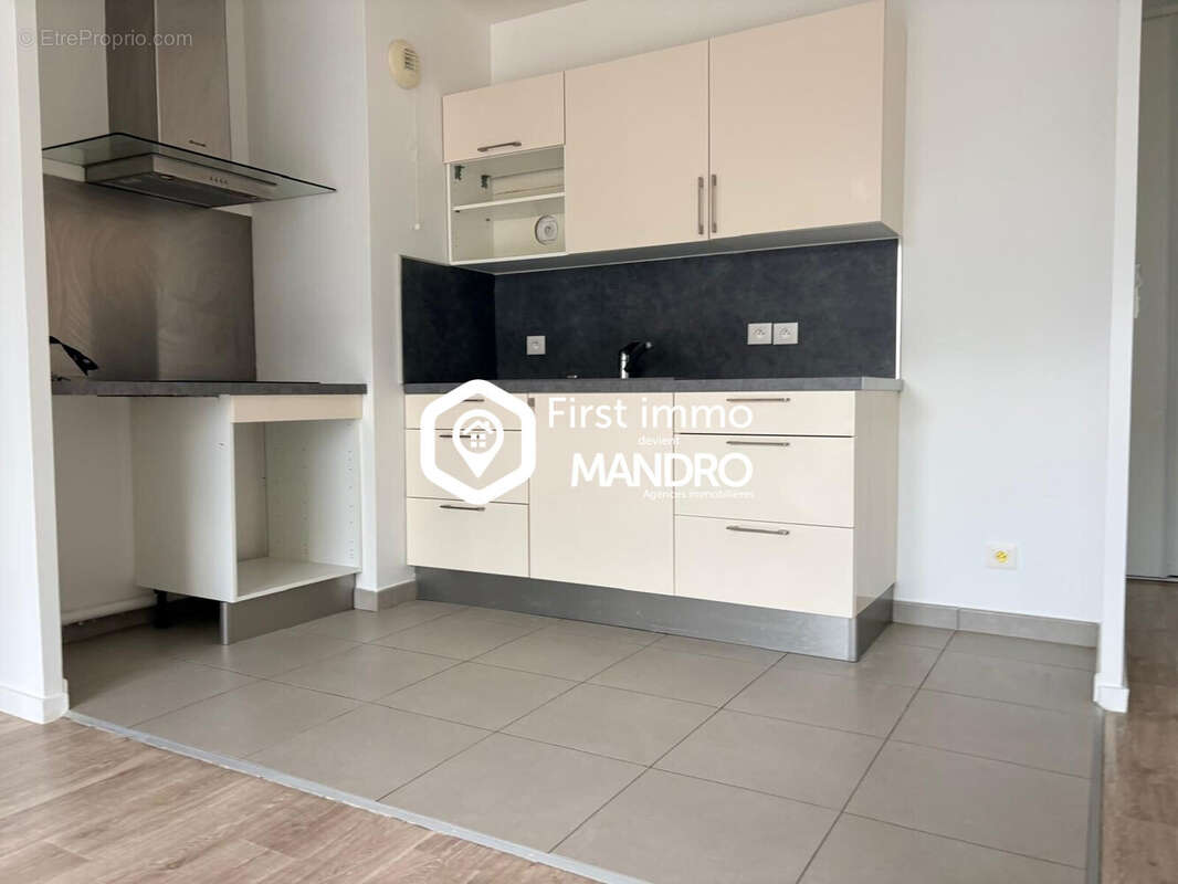 Appartement à POMPONNE