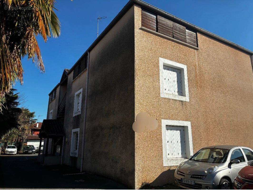 Appartement à BILLERE