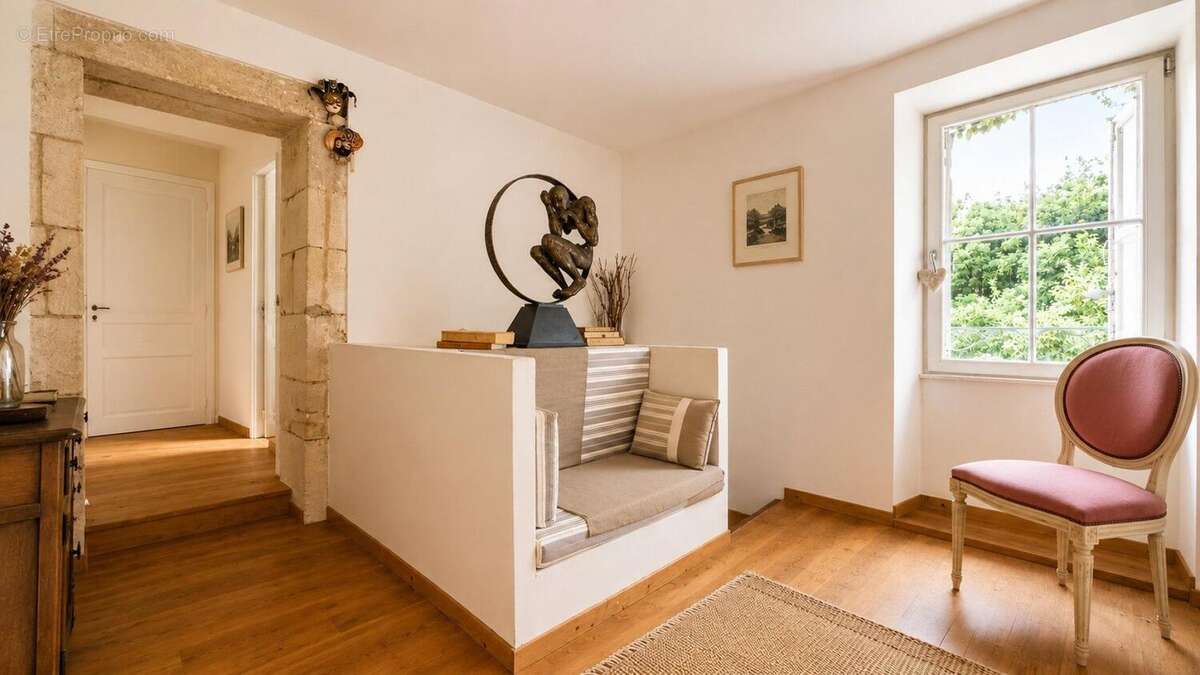 Photo 9 - Maison à TAILLEBOURG