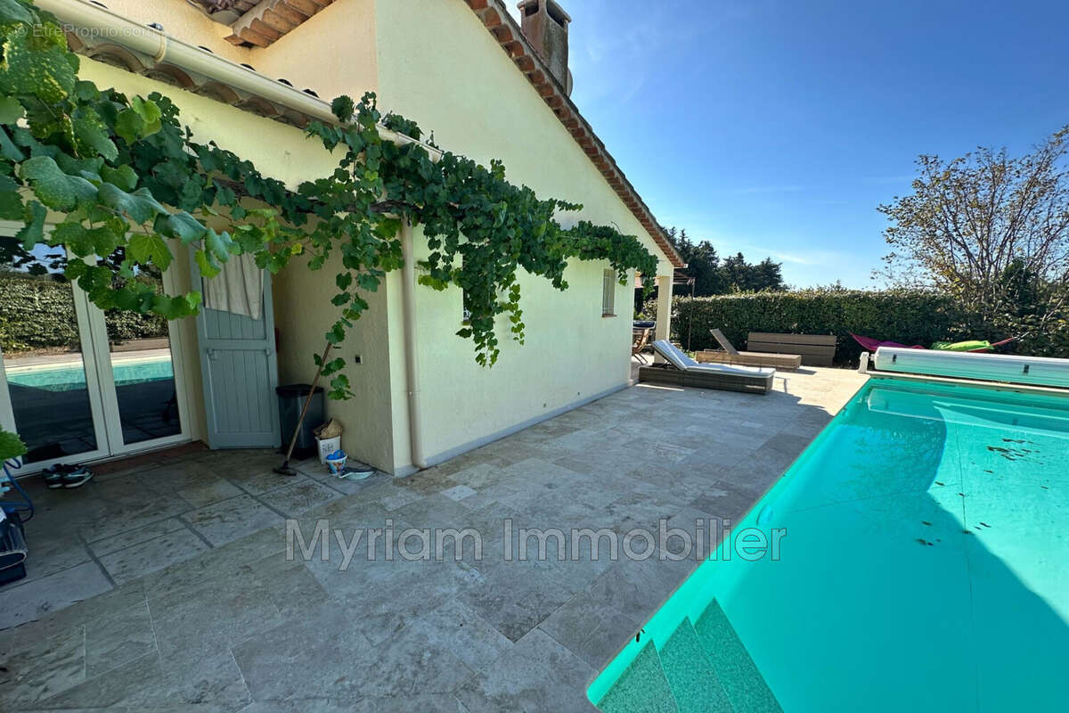 Maison à FAYENCE