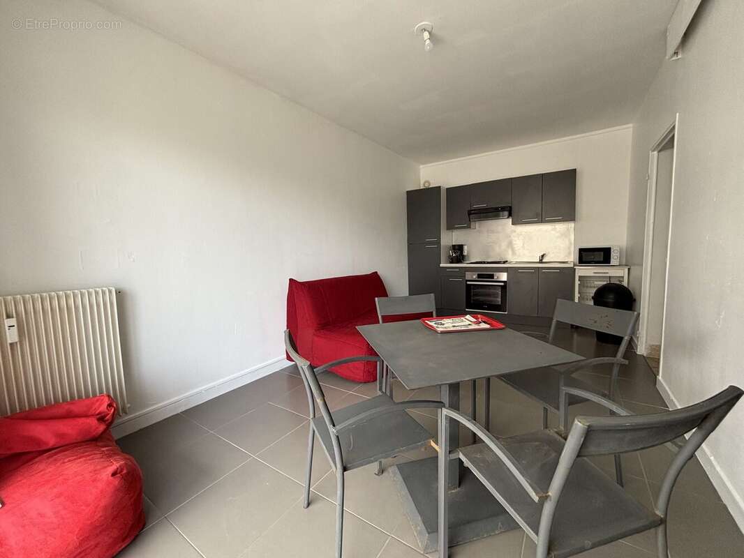 Appartement 40 m² à Angers  - photo 3
