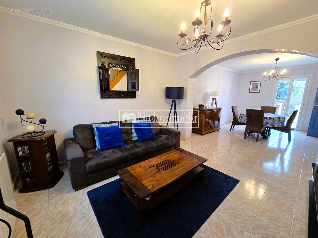 Maison à SAVIGNY-SUR-ORGE