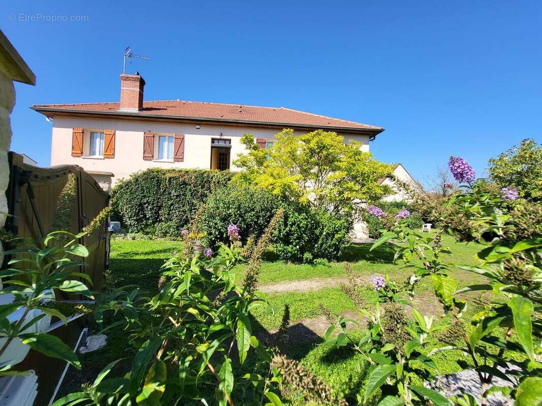 Maison à LUX
