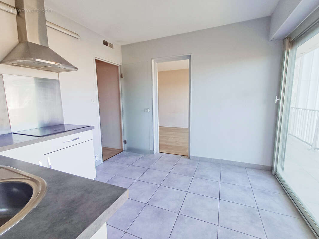 Appartement à AUBENAS